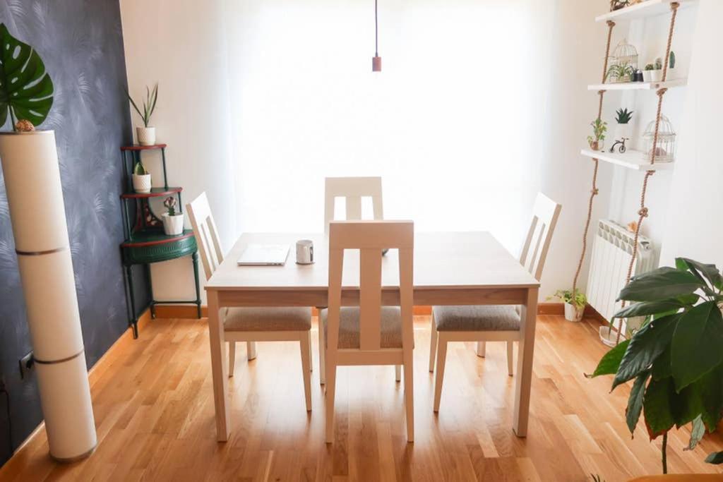 Ferienwohnung Housingleon- Casa Oliva Con Garaje Exterior foto
